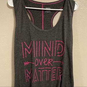 Danskin active tank 4x